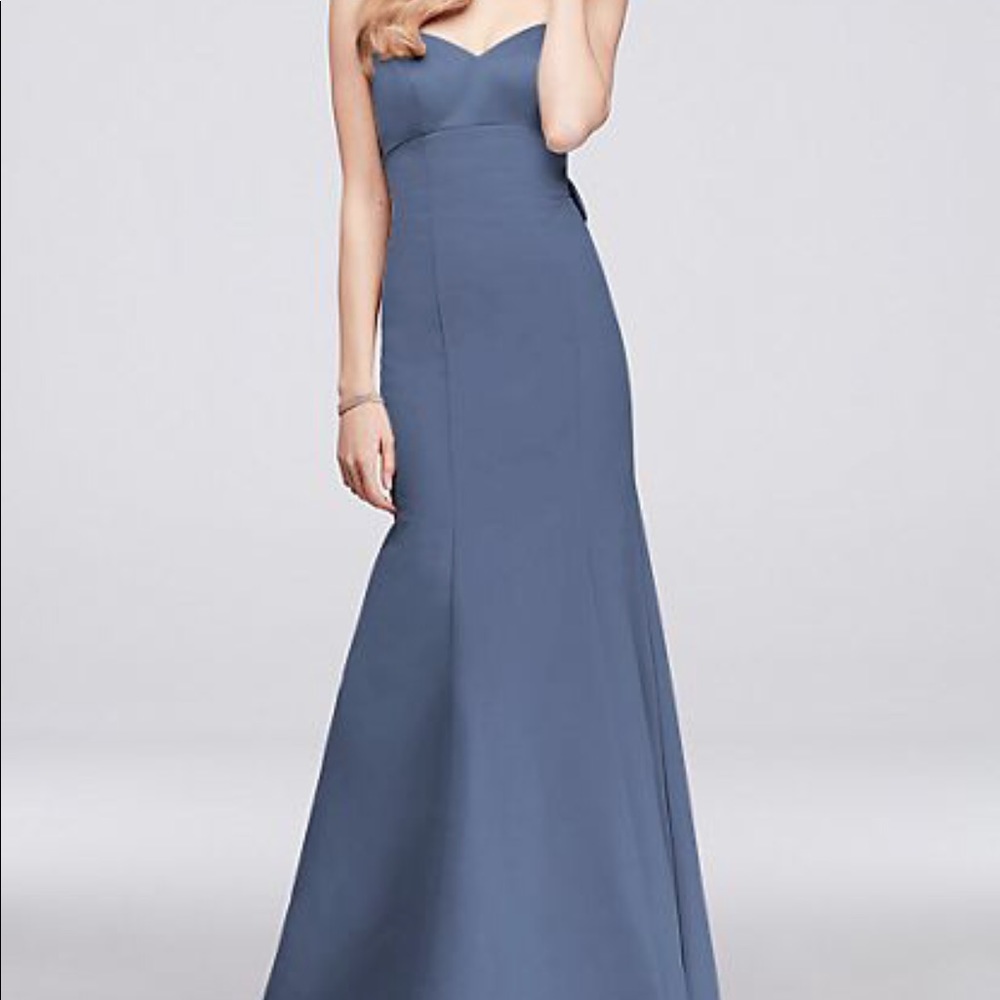 Oleg Cassini Mermaid Gown w/ Crystal Bow